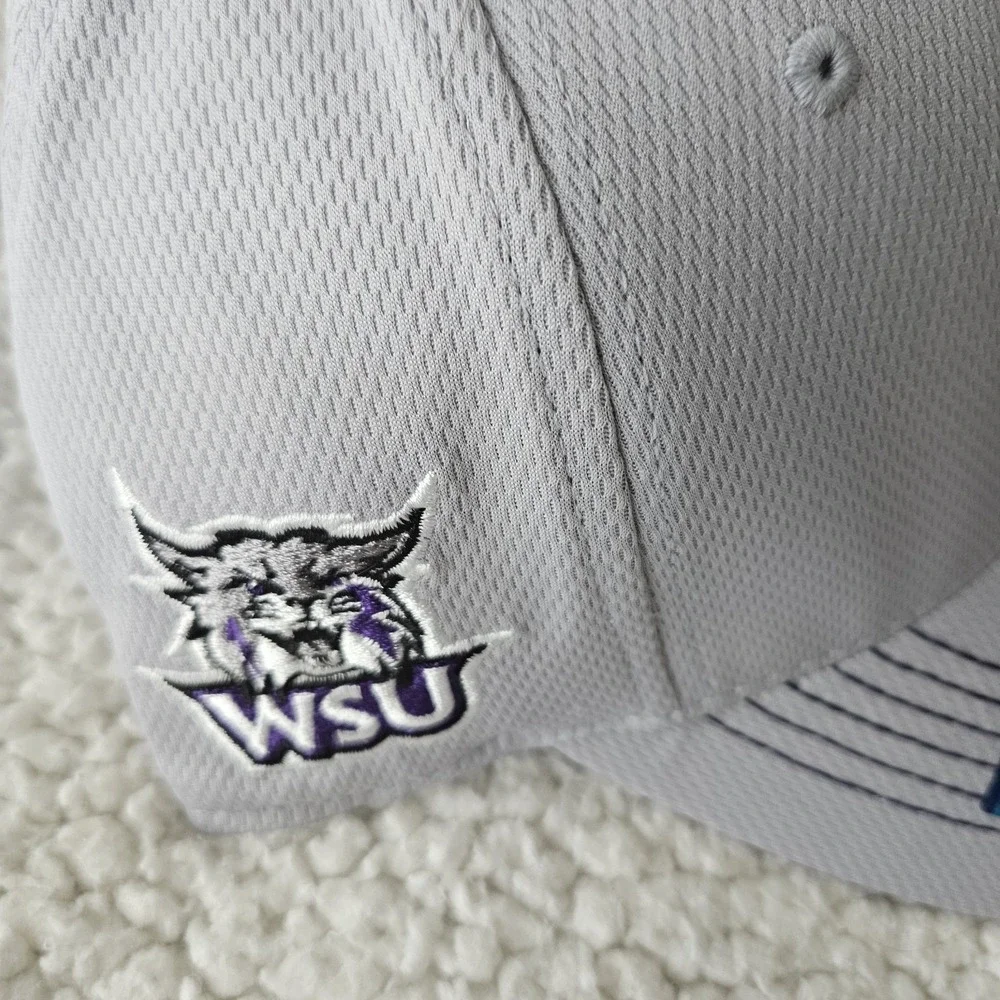 BLACK CLOVER LIVE LUCKY WEBER STATE UNIVERSITY WSU WILDCATS CAP GRAY L/XL NWT